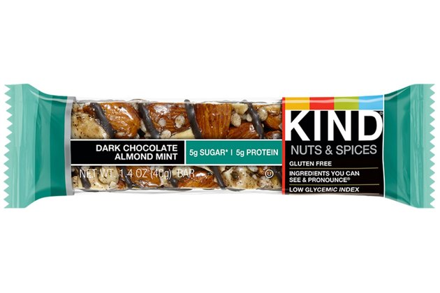 Kind Nuts & Spice Bar: Dark Chocolate Almond Mint Bar