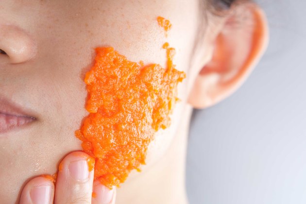 How To Make A Carrot Facial Mask Livestrong