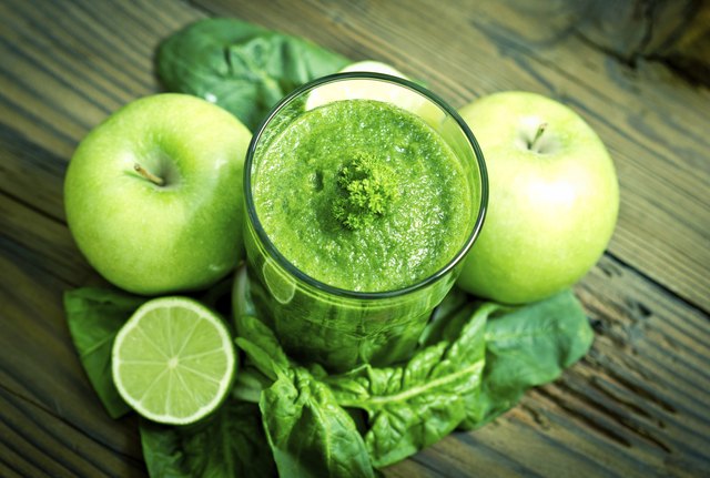 What Are The Benefits Of Drinking Green Juice Livestrong