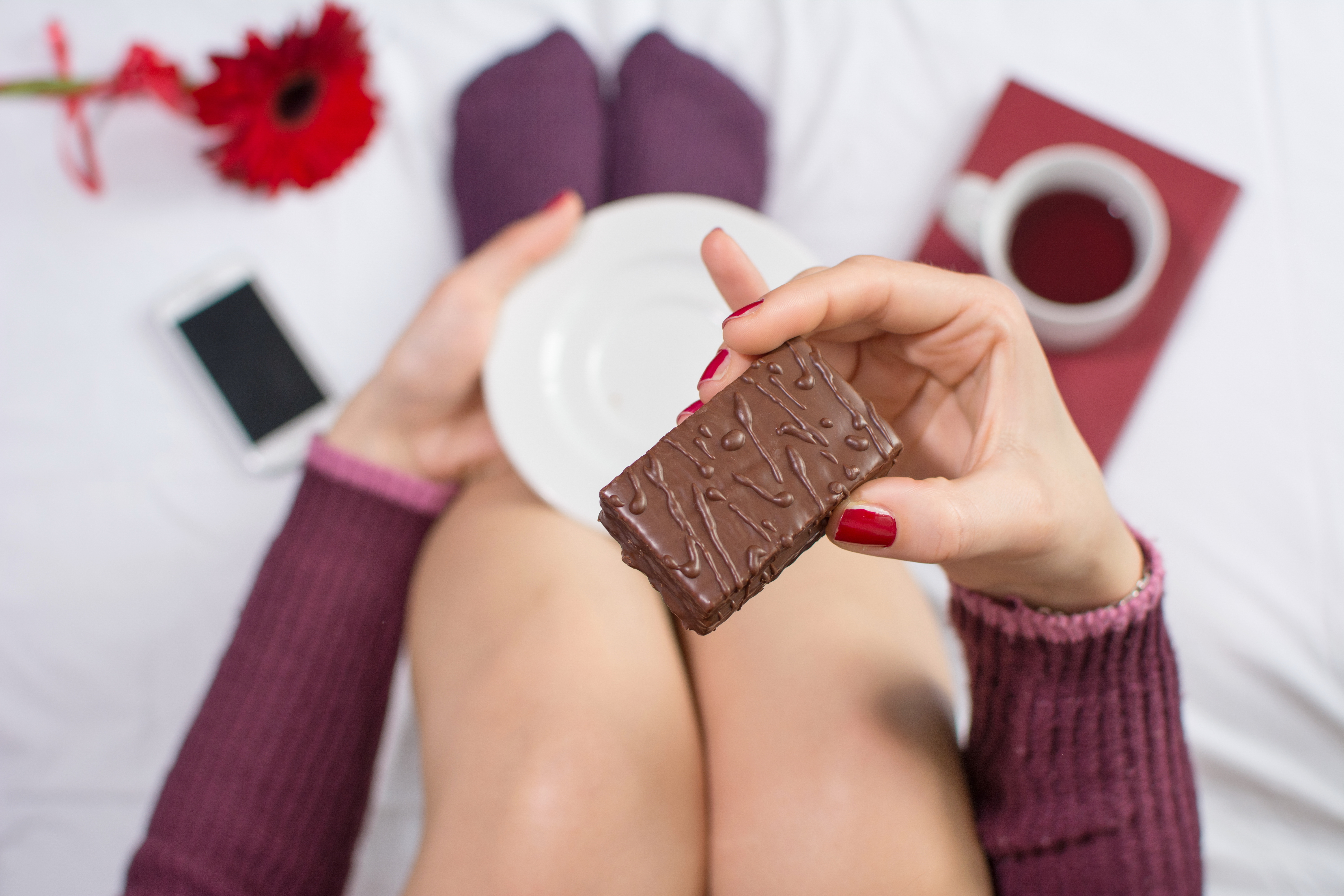 Do We Actually Need to Eat More Calories When Menstruating?