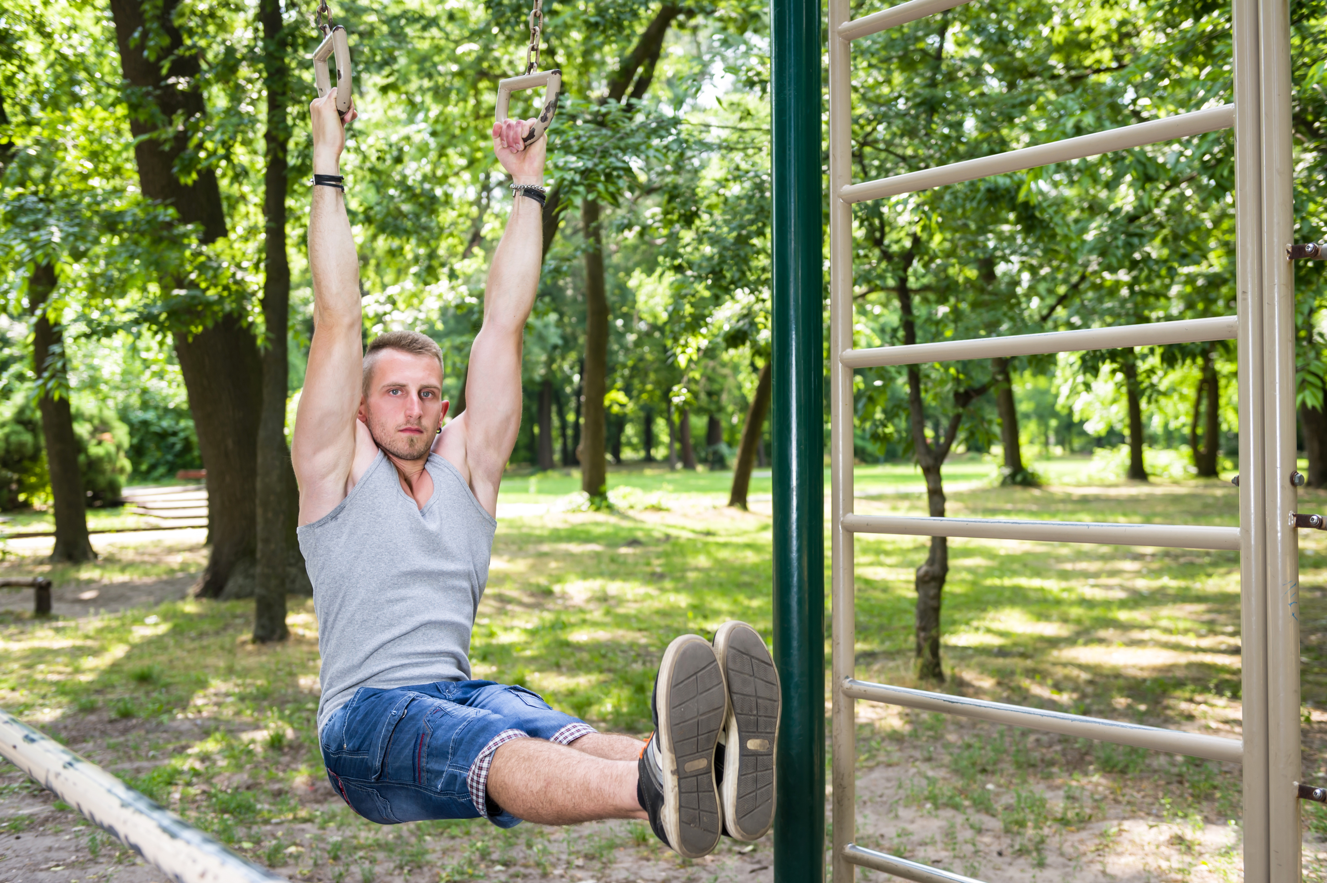 Hanging leg 2025 raises at home