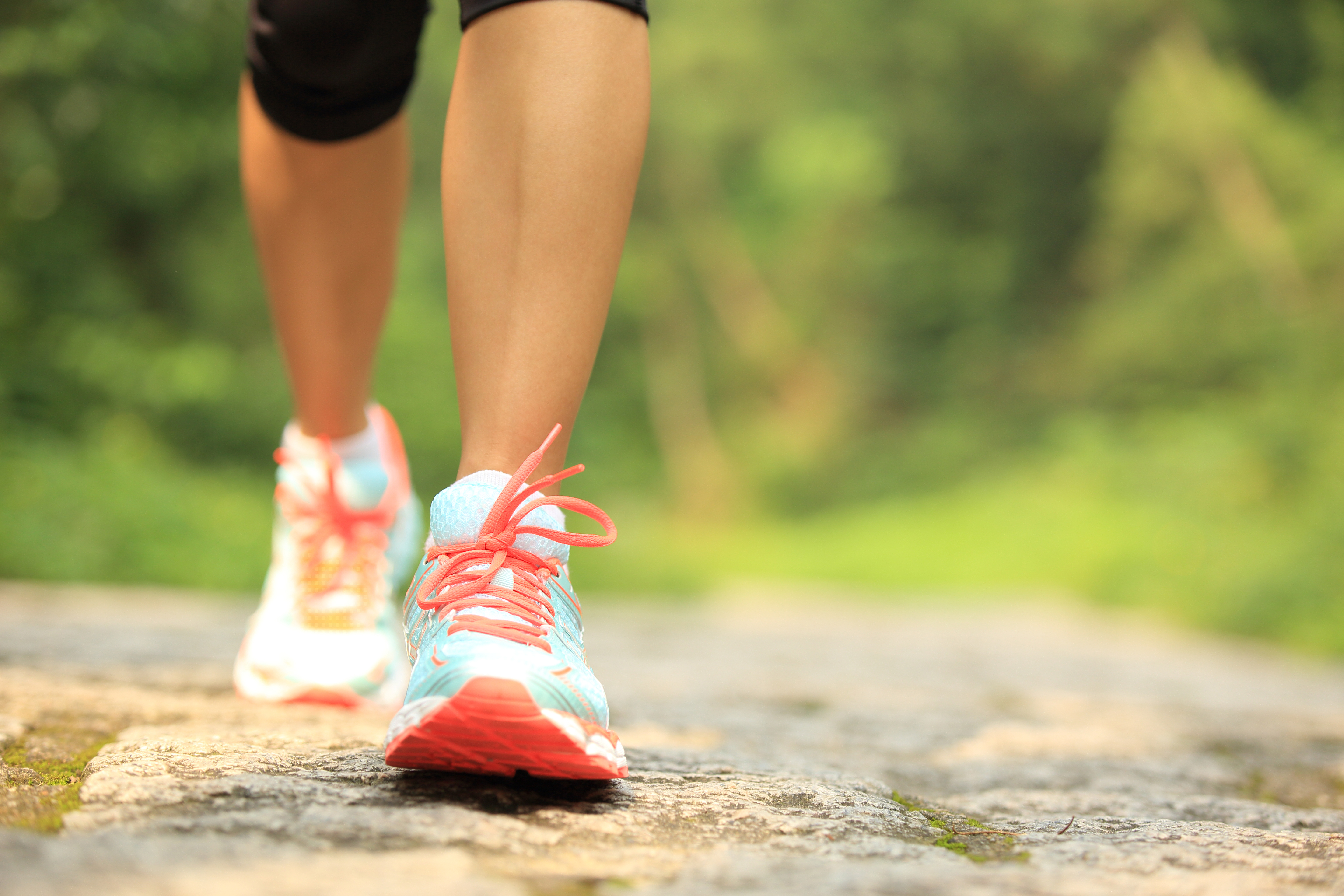 Heel Toe vs. Toe Heel Walking livestrong