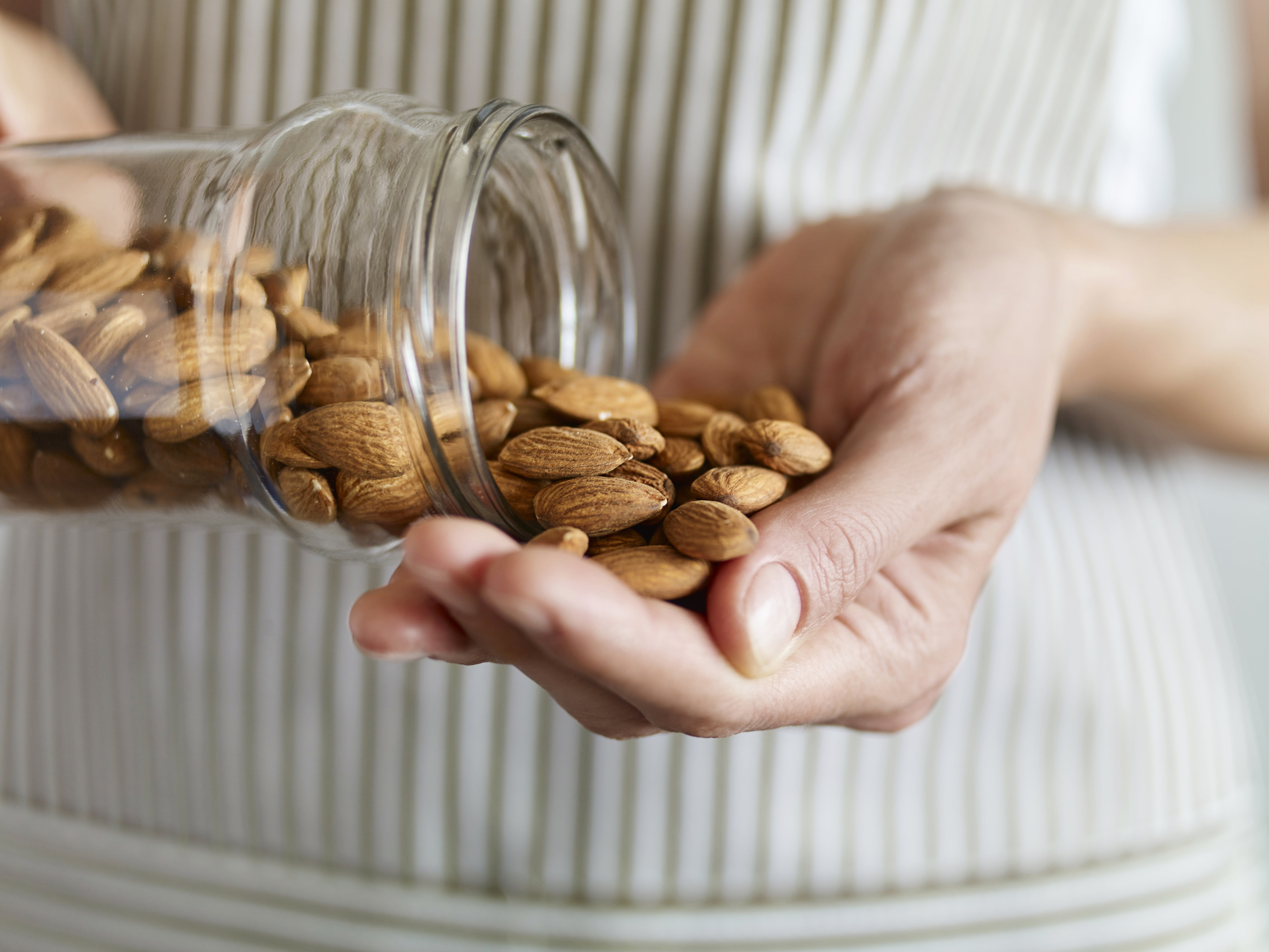 Are Non Organic Almonds Safe  