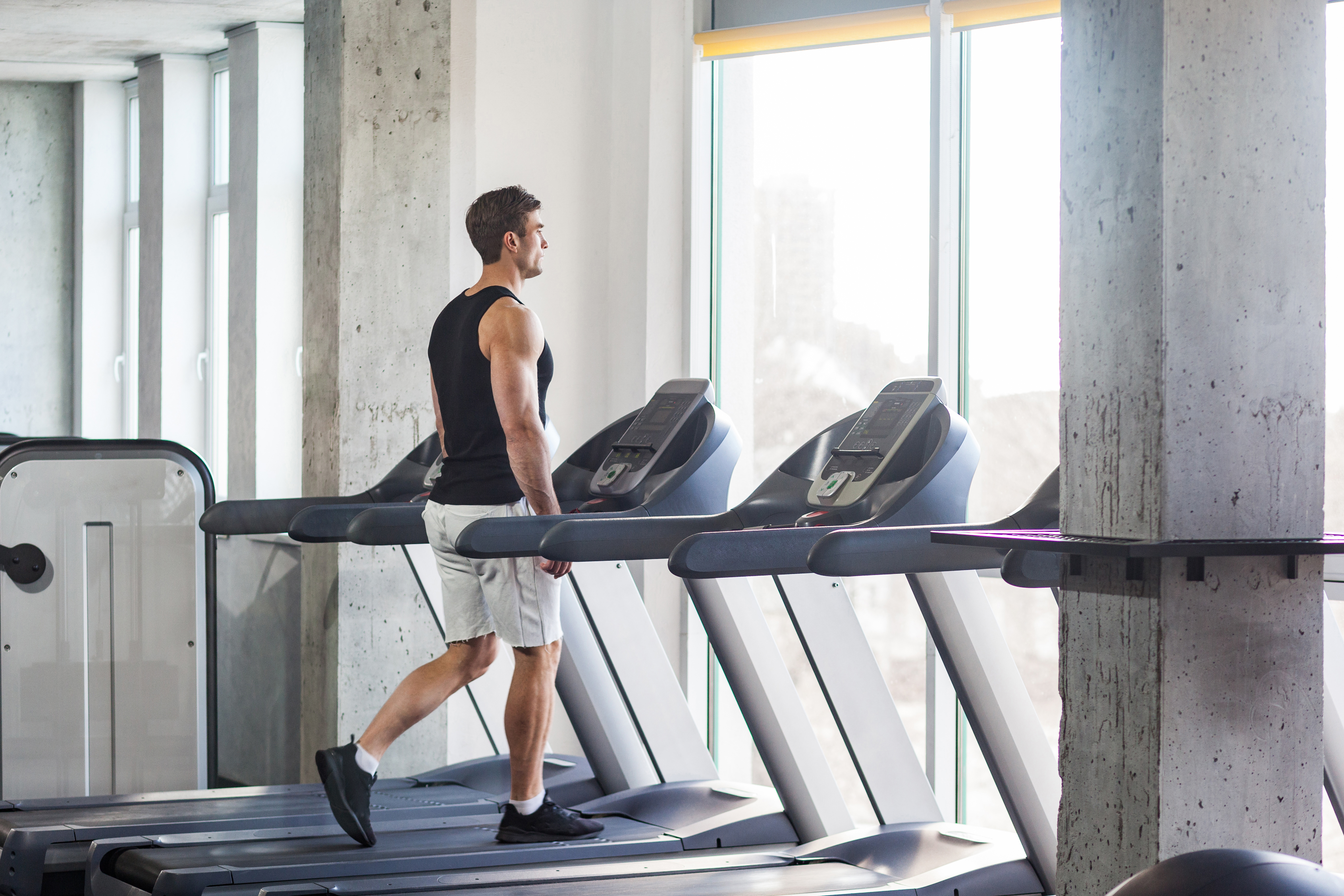 Brisk walking 2025 on treadmill