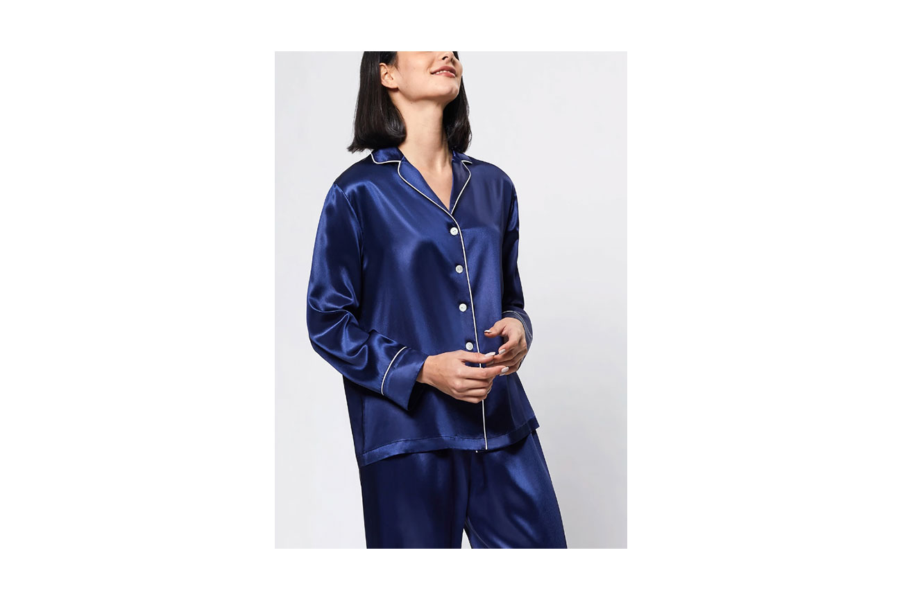 The Best Silk Pajamas 2022: Skims, Lunya, Eberjey – The Hollywood Reporter