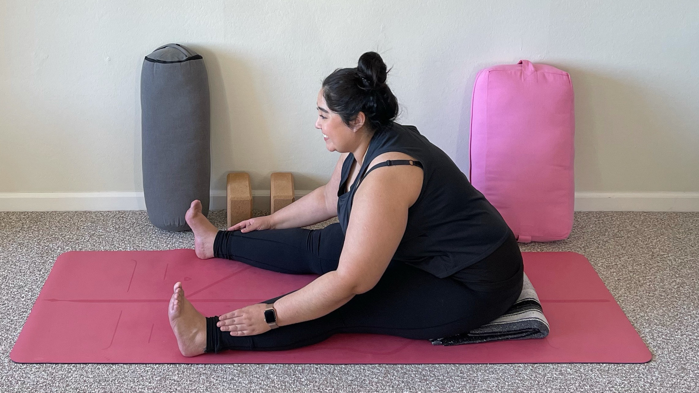 Pigeon pose: Modifications & variations for plus size bodies