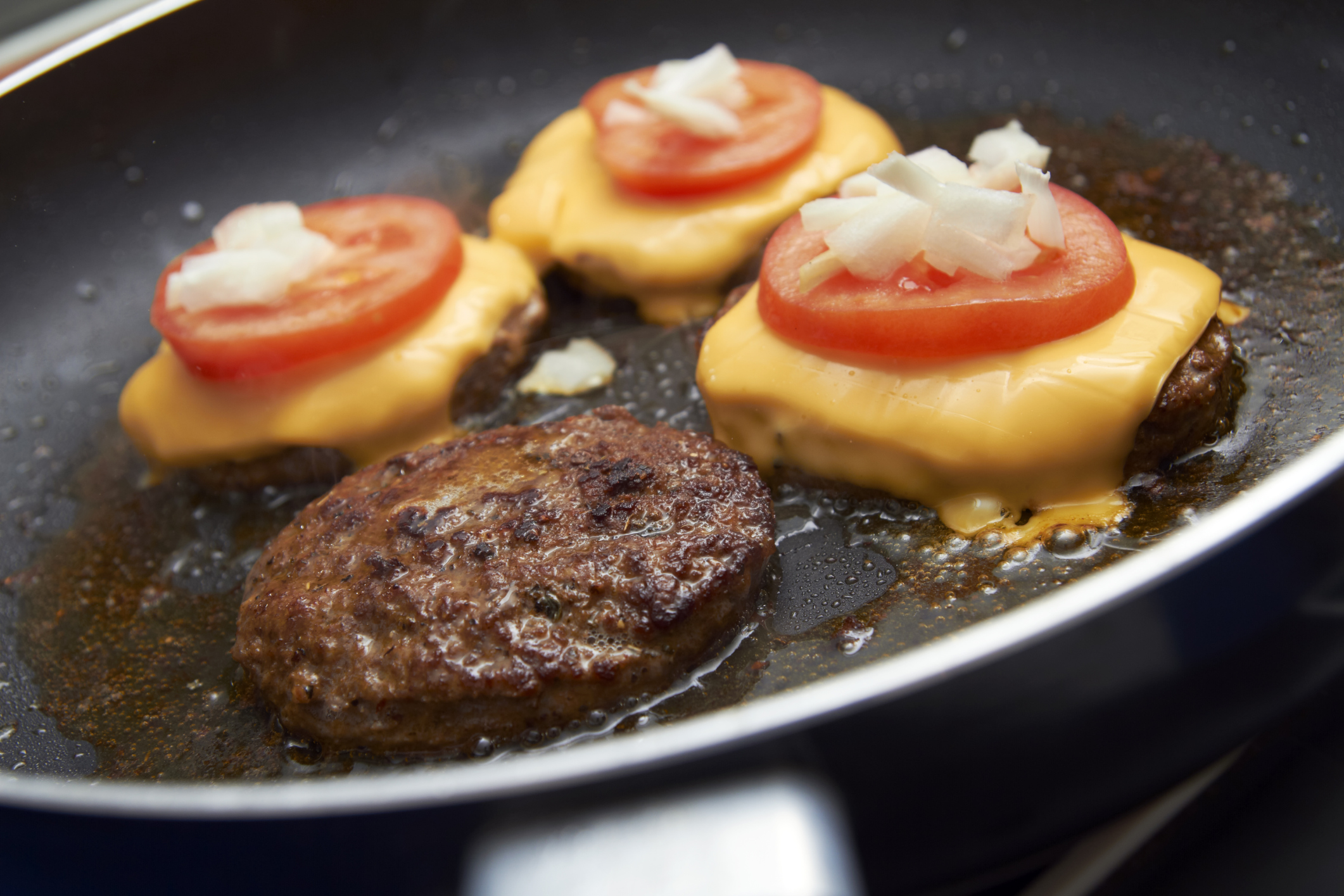 How to make Pan Fried Hamburgers (Easy Skillet Burgers)