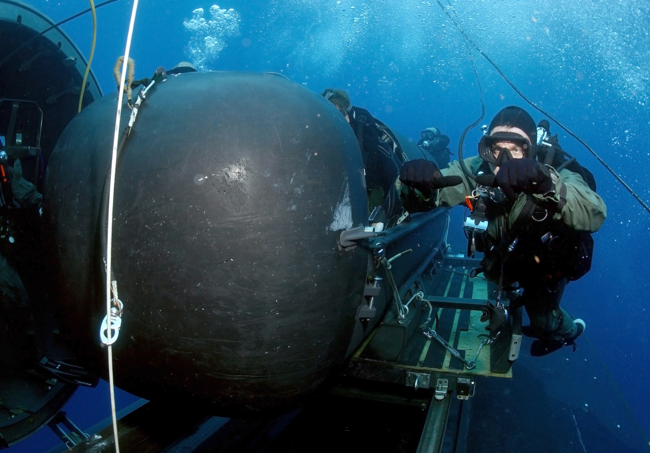 Military Diver BCD, Dive Gauges