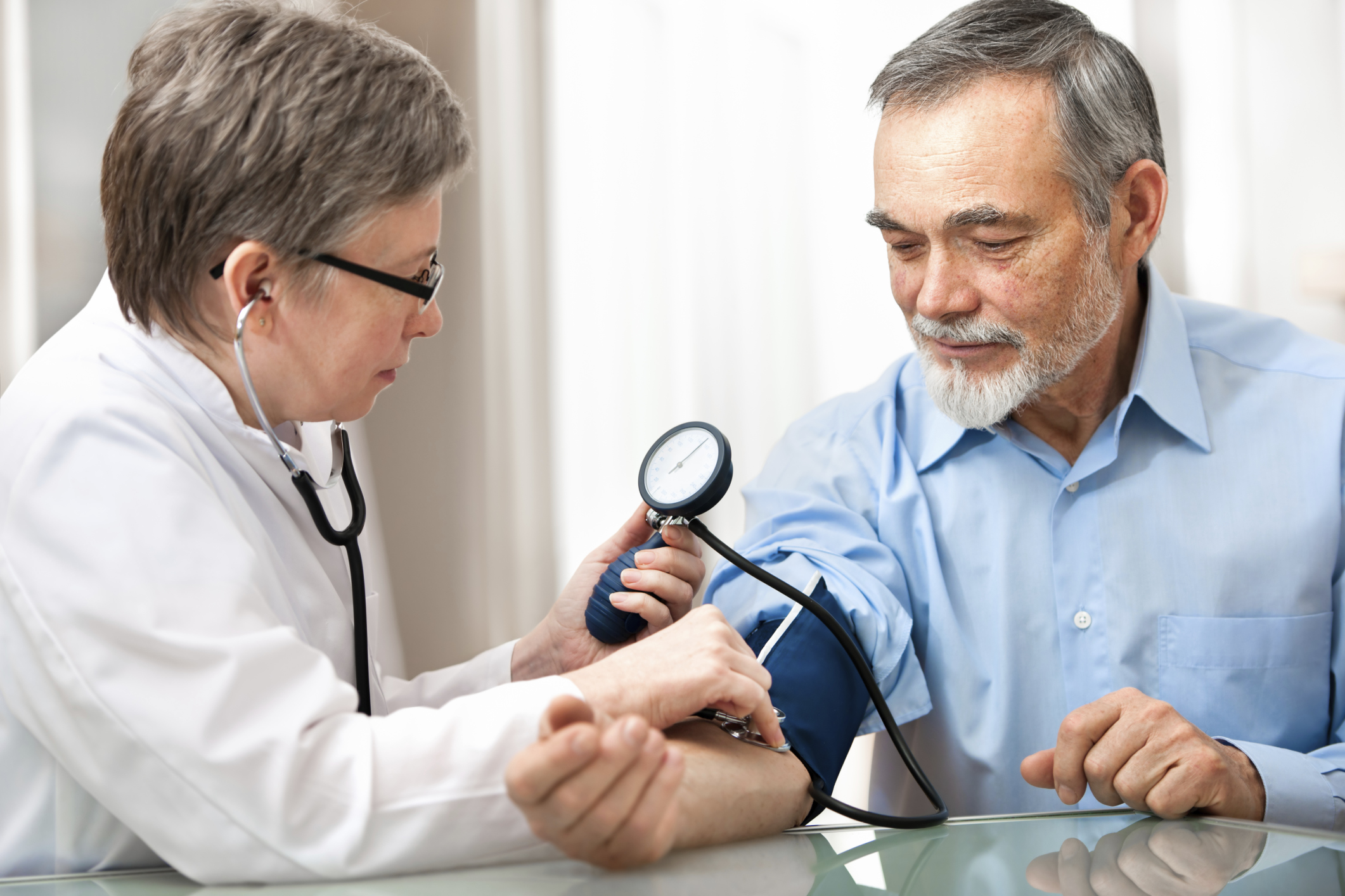 Older Adults Should Be Checking Blood Pressure At Home - Mega Doctor News