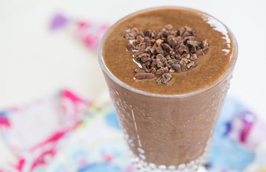 5-Ingredient Recipes Plant-Based Breakfast mochaccino smoothie