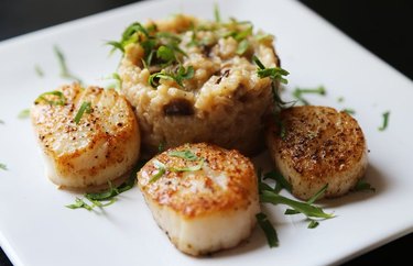Skinny Risotto and Scallops healthy crockpot recipes