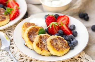 5-Ingredient Recipes Plant-Based Breakfast Cottage Cheese Protein Pancakes