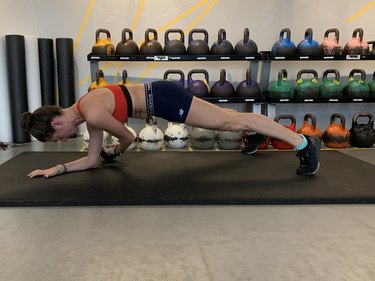 How to Do the Kettlebell Drag Plank Variation