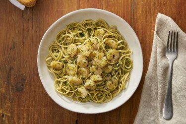 Cucina Mia menu creation with Linguine, Shrimp, and Pesto Sauce at Olive Garden.