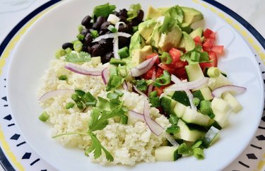 Cauliflower Rice and Black Bean Burrito Bowls Low-Carb Vegan Breakfast Recipes