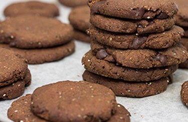 Chocolatey Chia Cookies eggless cookies without butter or flour