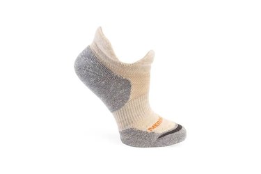 最好的跑步袜子Merrell Dual Tab Trail Runner socks