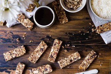 keto snacks keto diet low carb granola bar