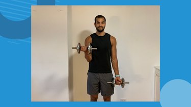 Move 1: Alternating Dumbbell Curl