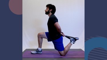 2. Kneeling Hip Flexor Stretch With Rear Foot Grab