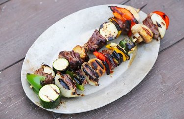 Mushroom and Bell Pepper Beef Kebabs keto recipes