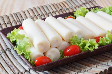 Heart of palm (palmito) with cherry tomato