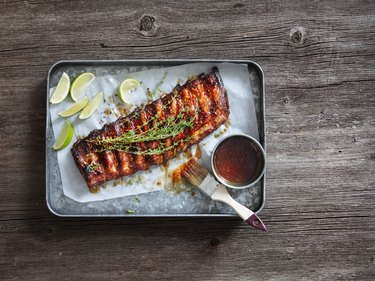 Barbecue pork ribs