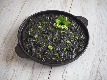 Spicy Mexican black chili with black beans