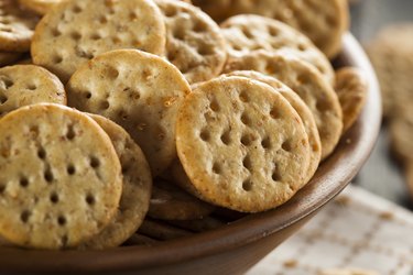 A bowl of crackers as an example of foods that are bad for teeth