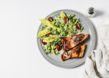 Salmon with fresh salad