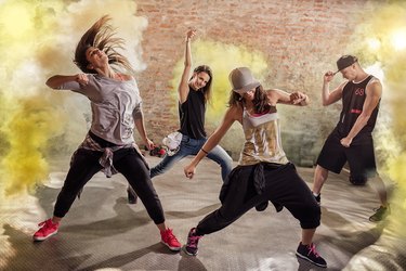 Dance zumba online steps