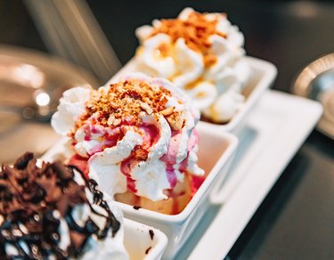 Bowls of various ice creams