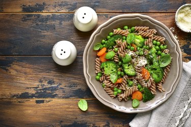 Whole wheat pasta primavera