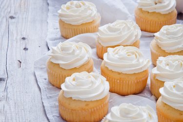 Vanilla Cupcakes