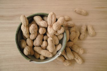 can you develop peanut allergy