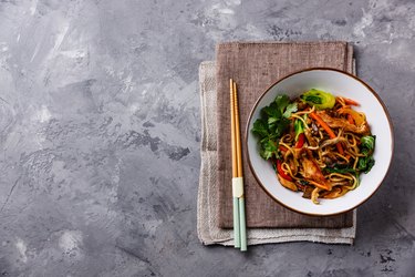 Udon stir fry noodles with Chicken meat