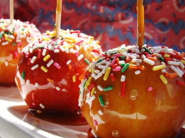 Close view of a row of caramel apples