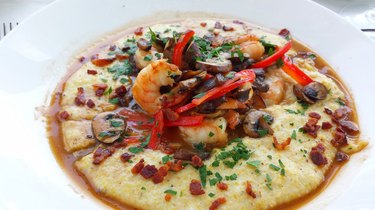 Shrimp and Grits Dish