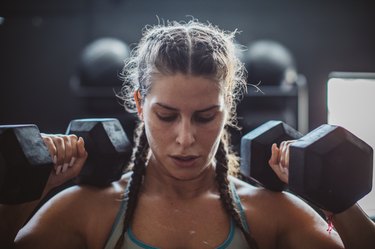 20 CrossFit Dumbbell Workouts for Time to Build Strength and Transform your  Body