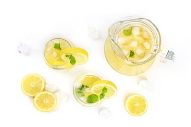 Lemon – Health benefits, Nutrition, Side effects and more