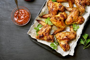 Barbecue chicken wings