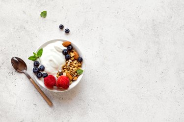 Granola with yogurt and berries