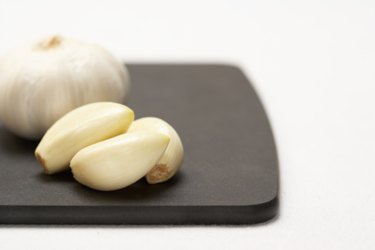 Garlic for fungal infections