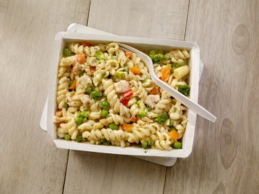 A packaged dinner of pasta primavera similar to a Jenny Craig meal option