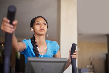 She joined the gym to increase her health