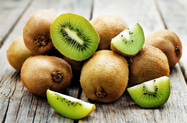 kiwi on table