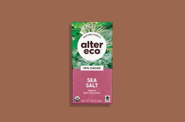Alter Eco Bar in Deep Dark Sea Salt