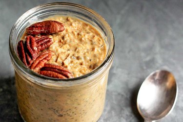 Pumpkin Pie Overnight Oats with Chia recipe