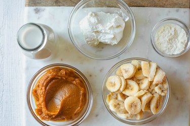 ingredients for pumpkin spice protein smoothie