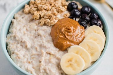 Greek Yogurt Oatmeal